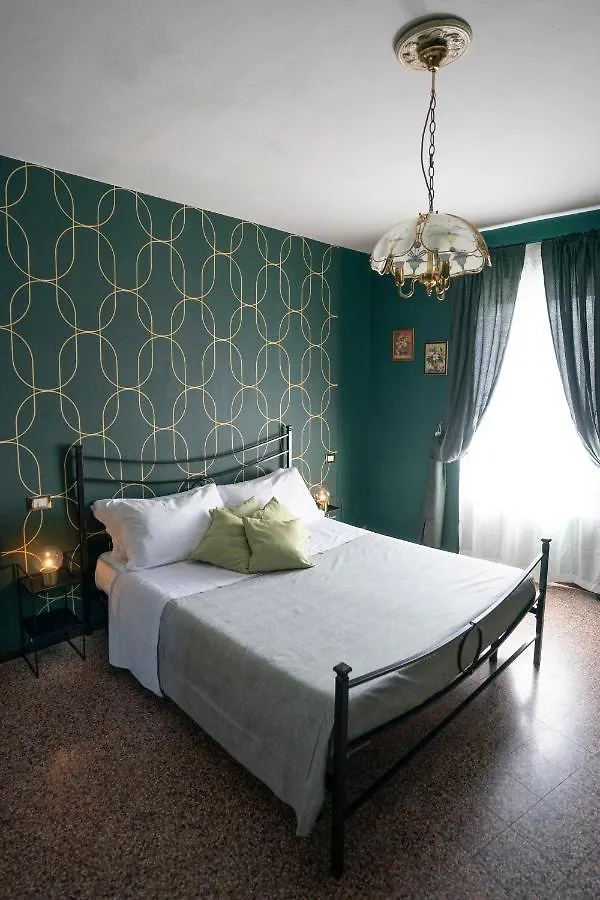 D.I Dream Apartment Sarzana 0*,